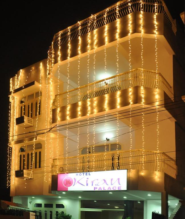 Hotel Kiran Palace 바라나시 외부 사진